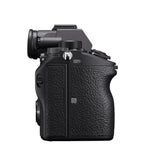 Sony a7 III (ILCEM3K/B) Full-frame Mirrorless Interchangeable-Lens Camera with 28-70mm Lens with 3-Inch LCD, Black
